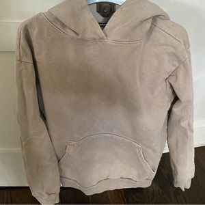 TALENTLESS hoodie in faded sand or beige colour